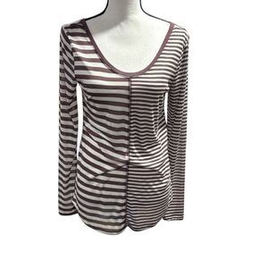 NWT Stem v-neck long sleeve stripe shirt